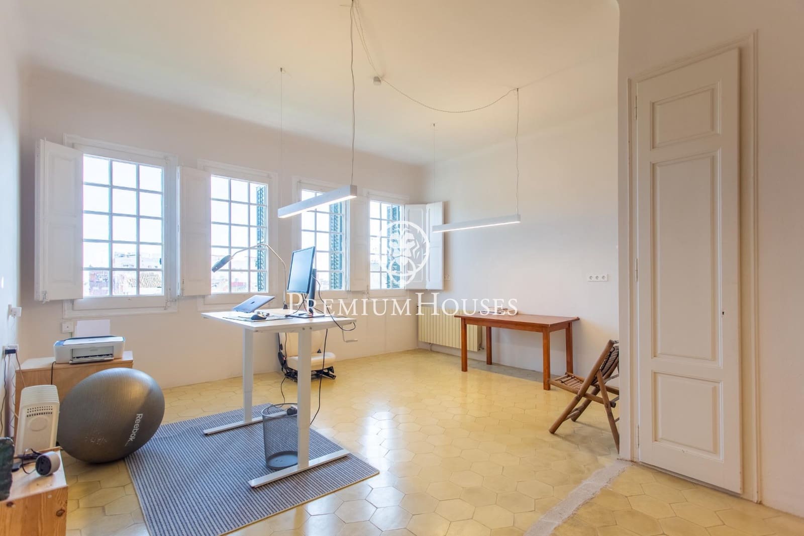 Casa de 4 habitaciones en Vilassar de Mar en alquiler - 3.500 € (Ref: 9474913)