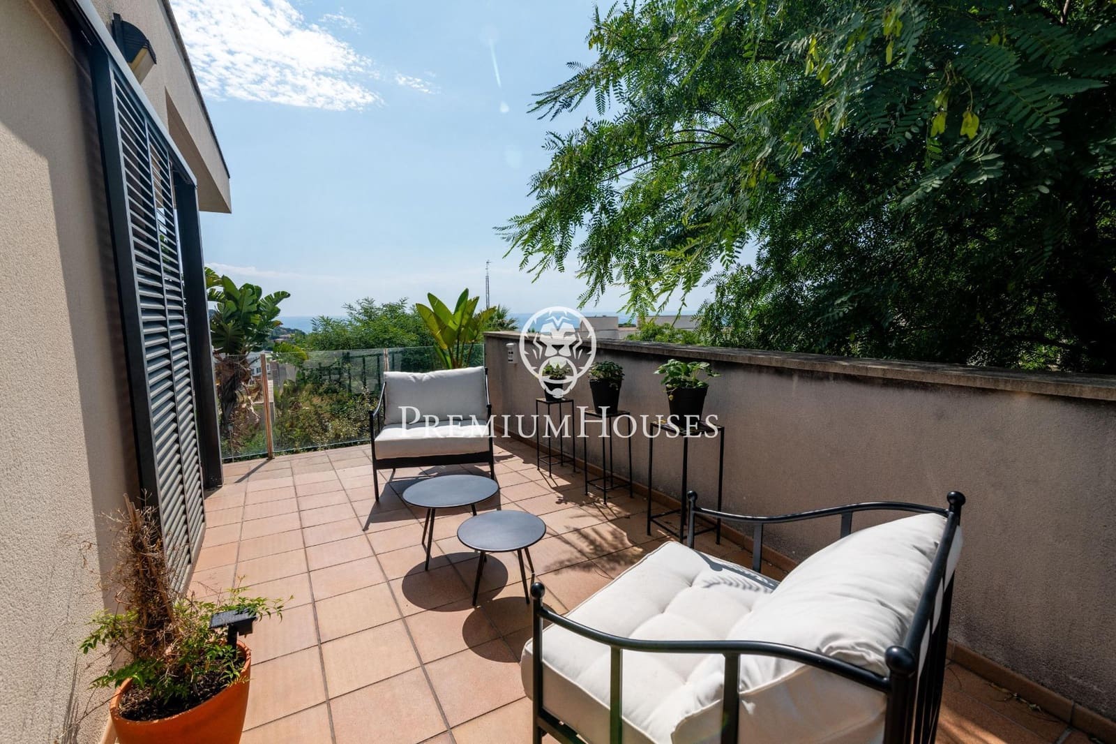 4 bedroom Villa for sale in Mataro with pool garage - € 850,000 (Ref: 9482036)