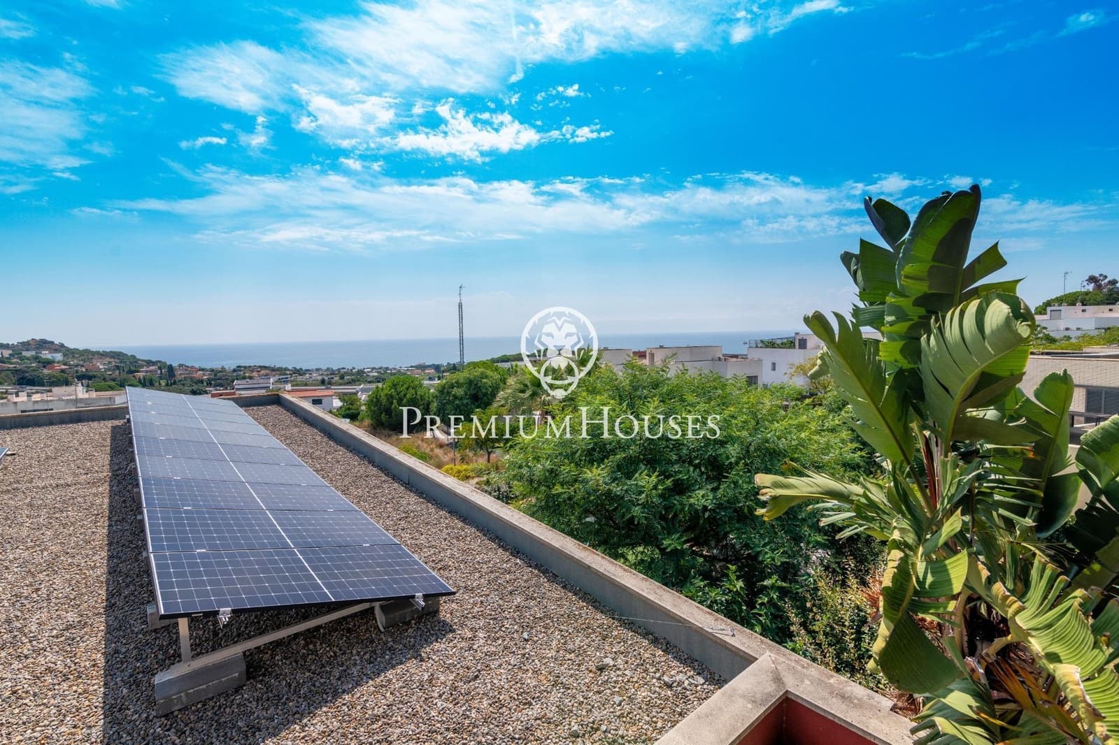 4 bedroom Villa for sale in Mataro with pool garage - € 850,000 (Ref: 9482036)