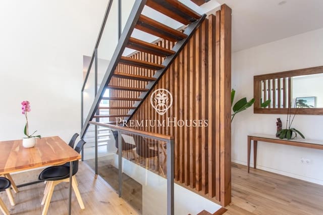 4 bedroom Villa for sale in Mataró with pool garage - € 850,000 (Ref: 9482036)