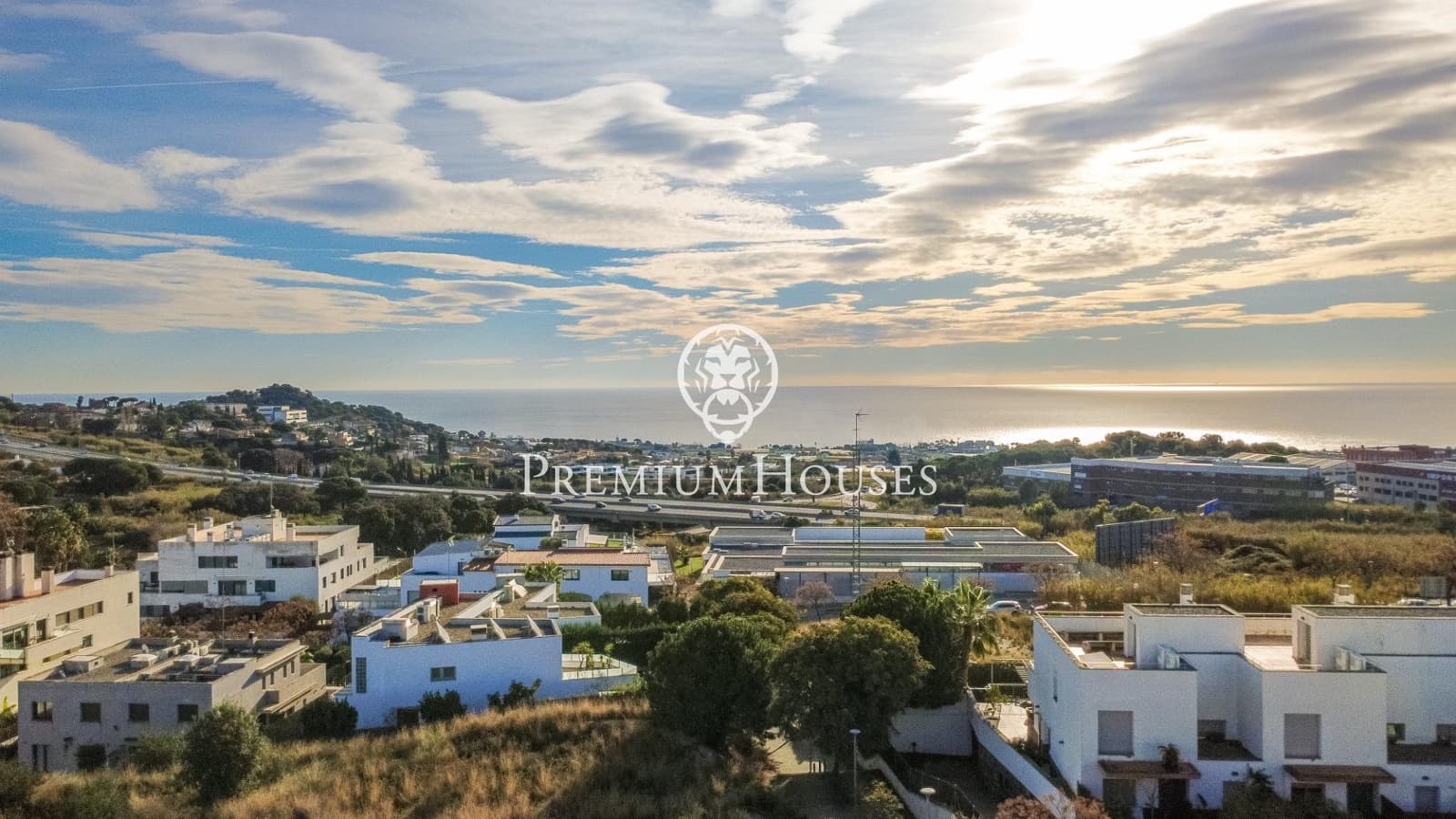 4 bedroom Villa for sale in Mataro with pool garage - € 850,000 (Ref: 9482036)