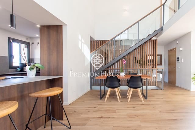 4 sovrum Villa till salu i Mataró med pool garage - 819 000 € (Ref: 9482036)