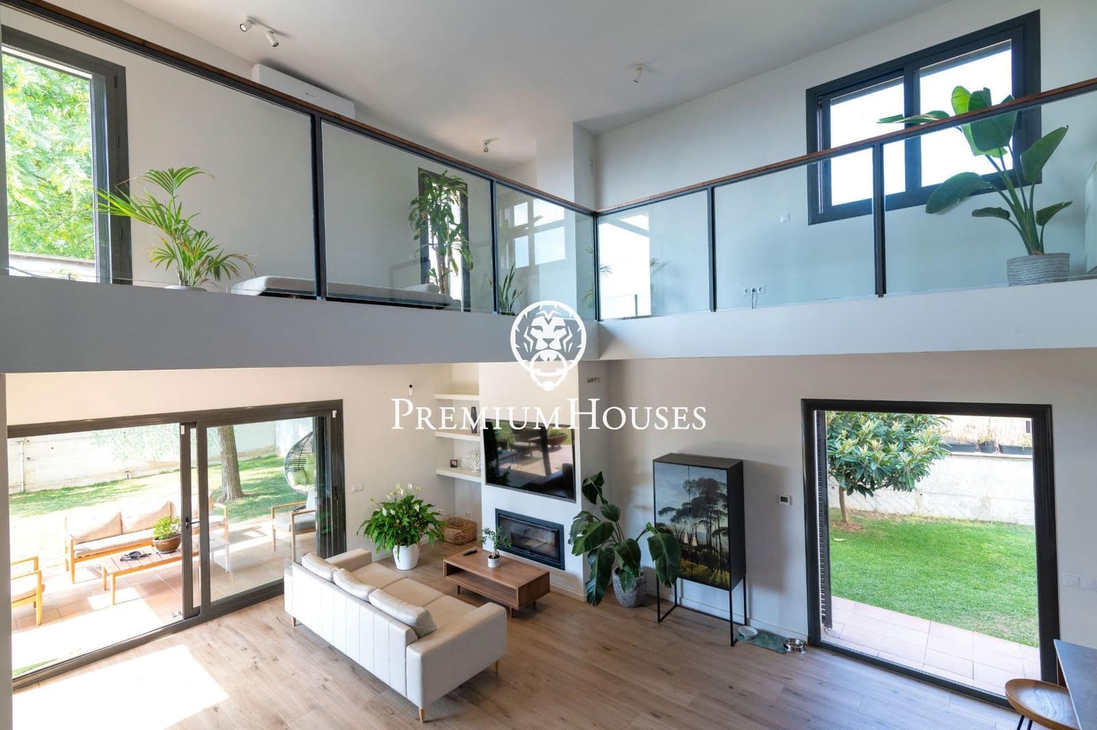 4 soveværelse Villa til salg i Mataro med swimmingpool garage - € 795.000 (Ref: 9482036)