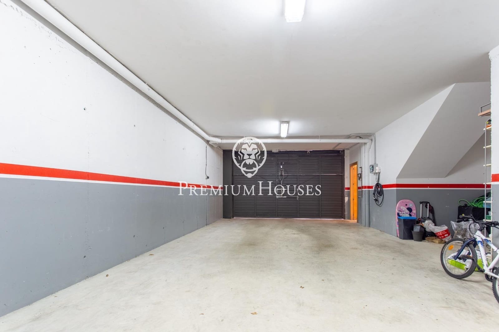 4 soveværelse Villa til salg i Mataro med swimmingpool garage - € 795.000 (Ref: 9482036)
