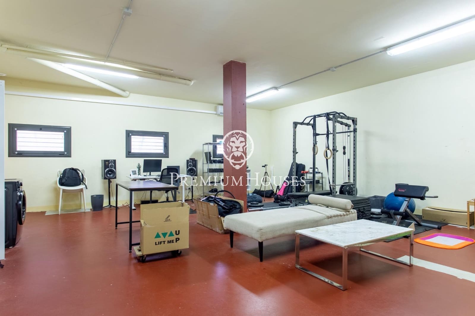 4 soveværelse Villa til salg i Mataro med swimmingpool garage - € 795.000 (Ref: 9482036)
