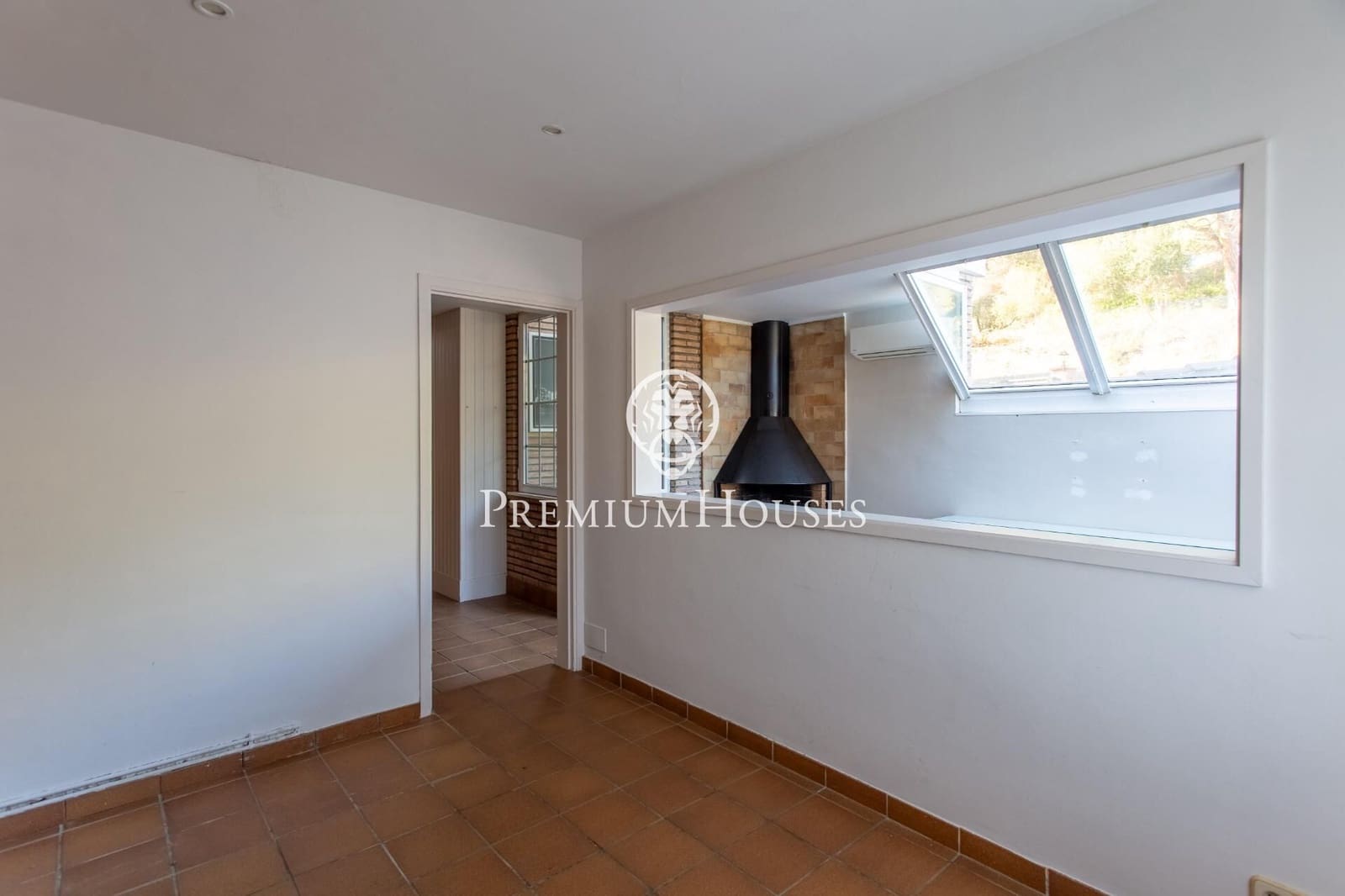 Finca/Casa Rural de 10 habitaciones en Cabrera de Mar en venta con piscina garaje - 1.750.000 € (Ref: 9485292)