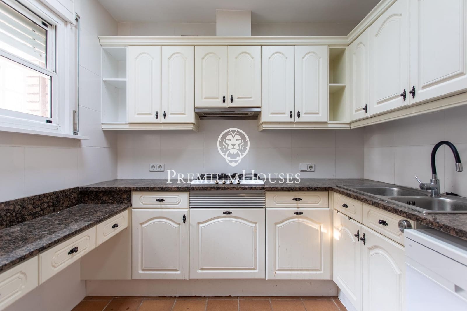 Finca/Casa Rural de 10 habitaciones en Cabrera de Mar en venta con piscina garaje - 1.750.000 € (Ref: 9485292)