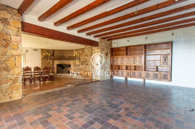 Finca/Casa Rural de 10 habitaciones en Cabrera de Mar en venta con piscina garaje - 1.750.000 € (Ref: 9485292)