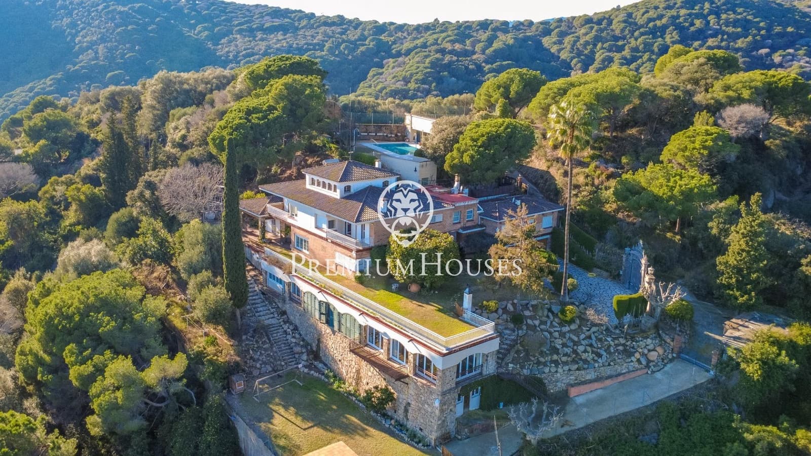 Finca/Casa Rural de 10 habitaciones en Cabrera de Mar en venta con piscina garaje - 1.750.000 € (Ref: 9485292)