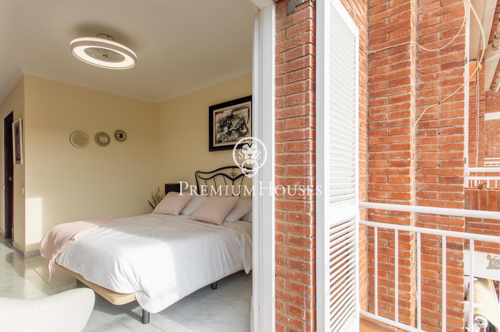 Adosado de 5 habitaciones en El Masnou en venta con garaje - 649.000 € (Ref: 9497179)