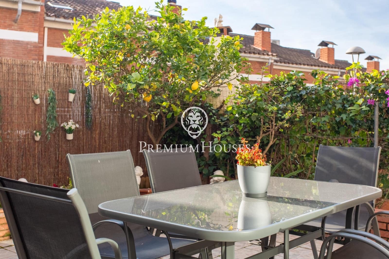 Adosado de 5 habitaciones en El Masnou en venta con garaje - 649.000 € (Ref: 9497179)