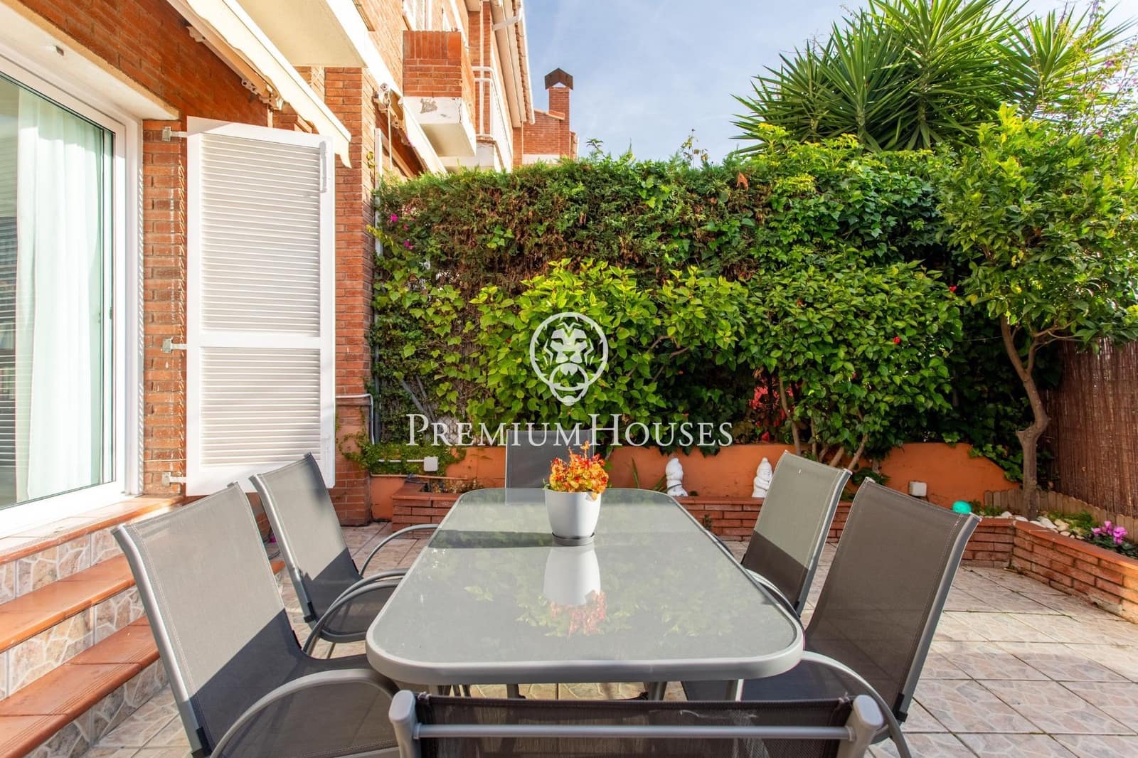 Adosado de 5 habitaciones en El Masnou en venta con garaje - 649.000 € (Ref: 9497179)