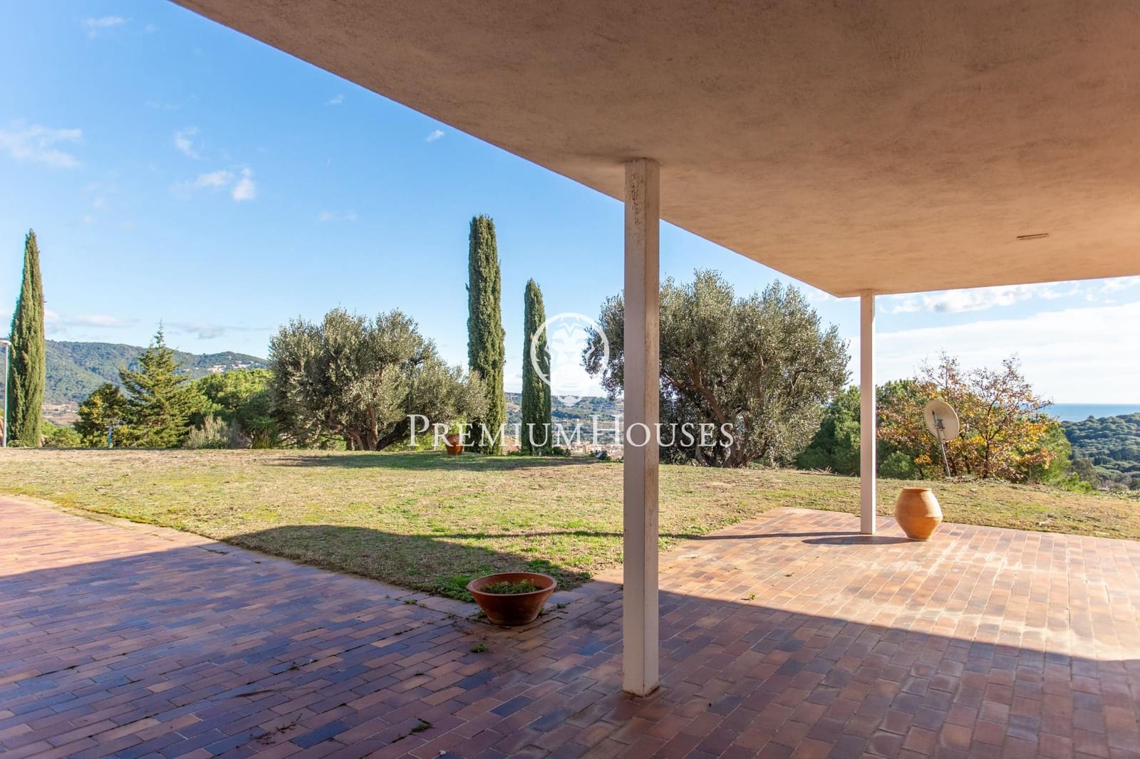 8 bedroom Finca/Country House for sale in Argentona with garage - € 1,250,000 (Ref: 9502671)