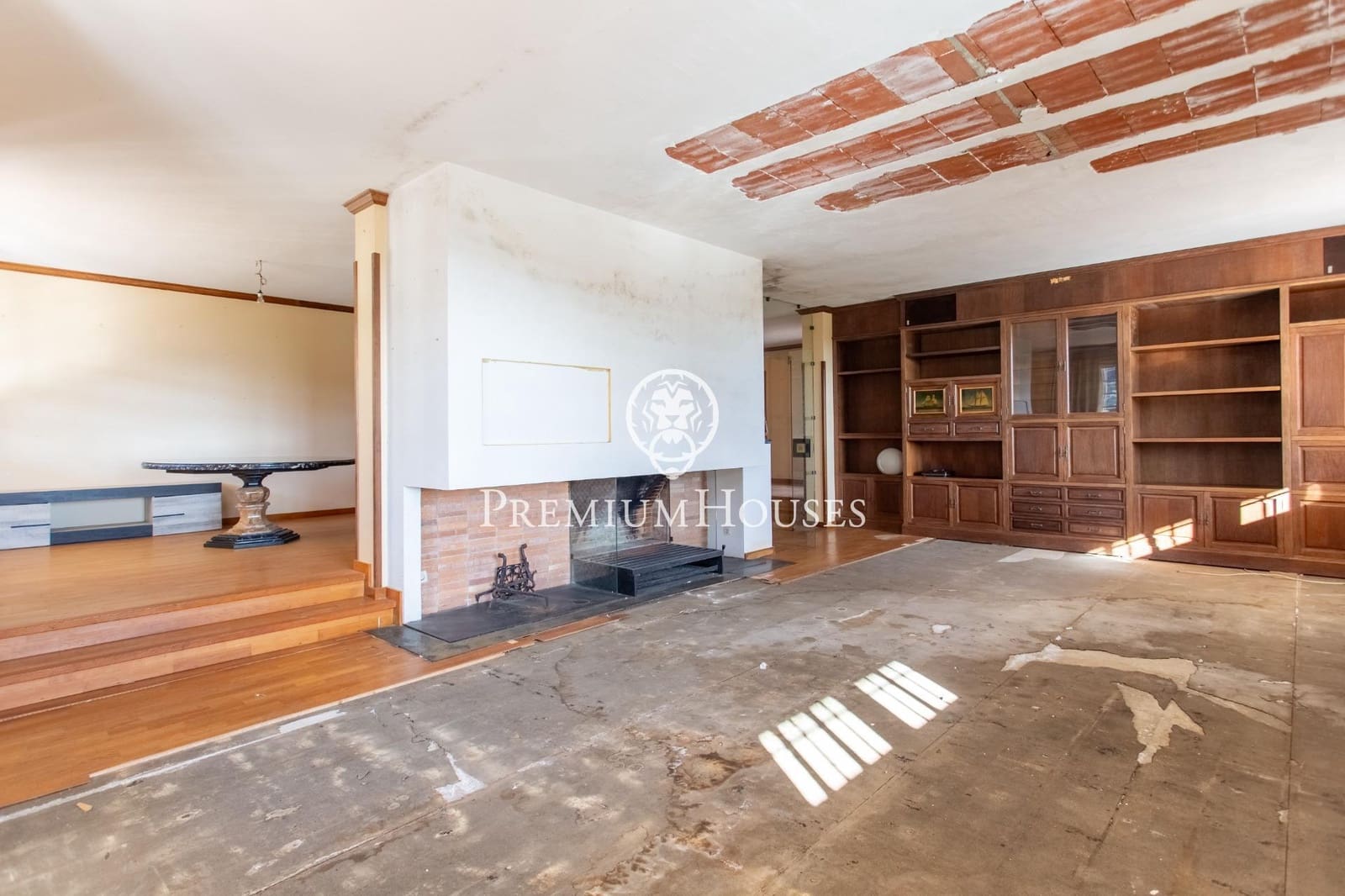 8 bedroom Finca/Country House for sale in Argentona with garage - € 1,250,000 (Ref: 9502671)