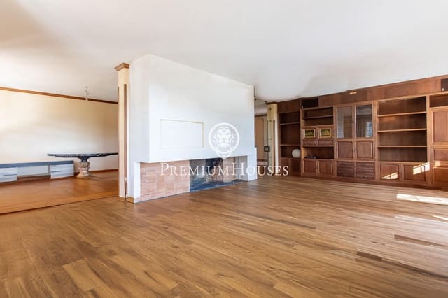 Finca/Casa Rural de 8 habitaciones en Argentona en venta con garaje - 1.250.000 € (Ref: 9502671)