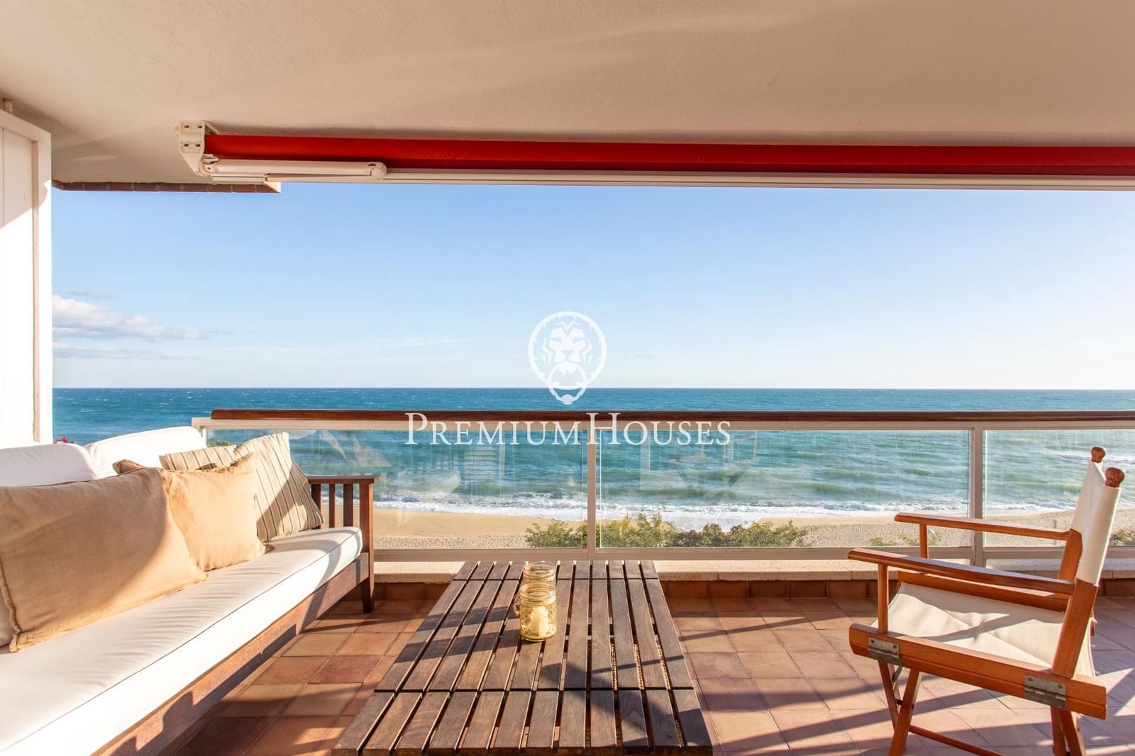 4 quarto Apartamento para venda em Sant Vicenc de Montalt com piscina garagem - 1 185 000 € (Ref: 9513397)