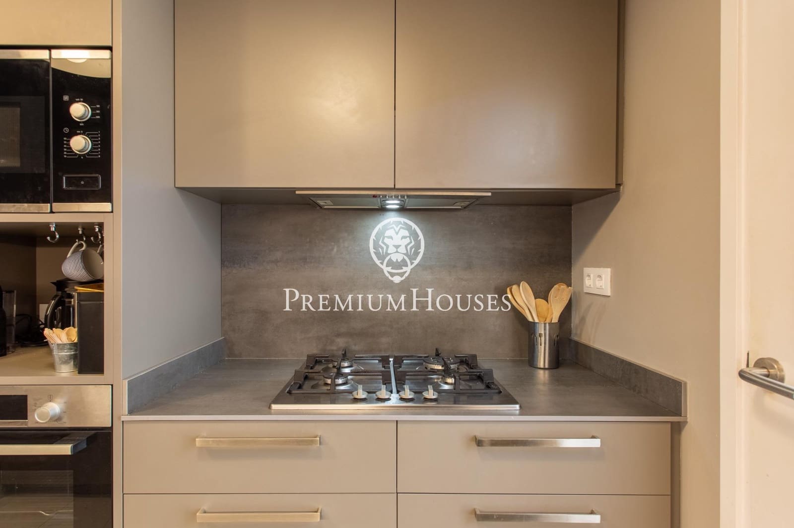 4 quarto Apartamento para venda em Sant Vicenc de Montalt com piscina garagem - 1 185 000 € (Ref: 9513397)