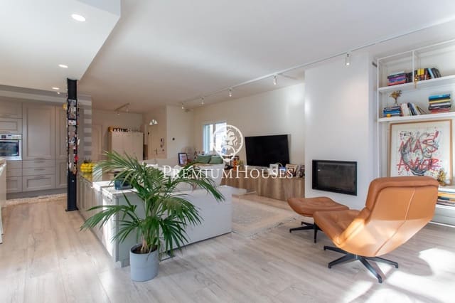 4 soveværelse Villa til salg i Argentona - € 745.000 (Ref: 9513399)