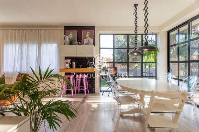 4 bedroom Villa for sale in Argentona - € 690,000 (Ref: 9513399)