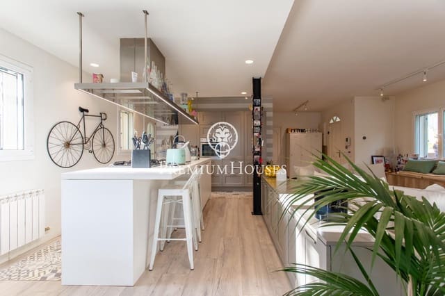 4 bedroom Villa for sale in Argentona - € 690,000 (Ref: 9513399)