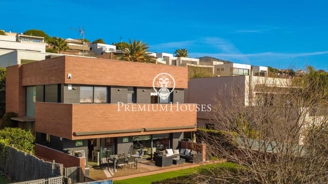 5 makuuhuone Huvila myytävänä paikassa Teià mukana uima-altaan - 1 250 000 € (Ref: 9513400)