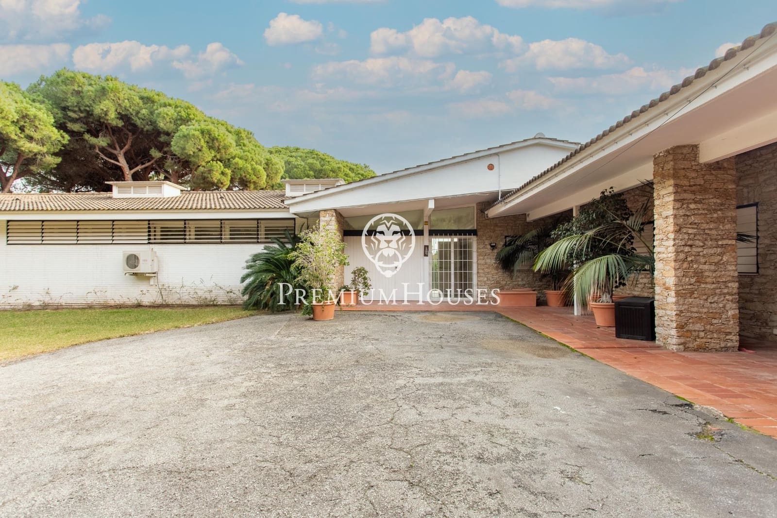 7 soverom Villa til leie i Sant Andreu de Llavaneres med svømmebasseng - € 6 000 (Ref: 9518989)