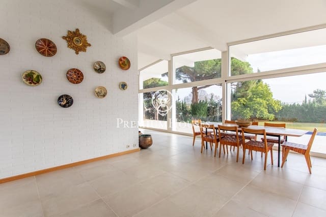 7 bedroom Villa for rent in Sant Andreu de Llavaneres with pool - € 6,000 (Ref: 9518989)