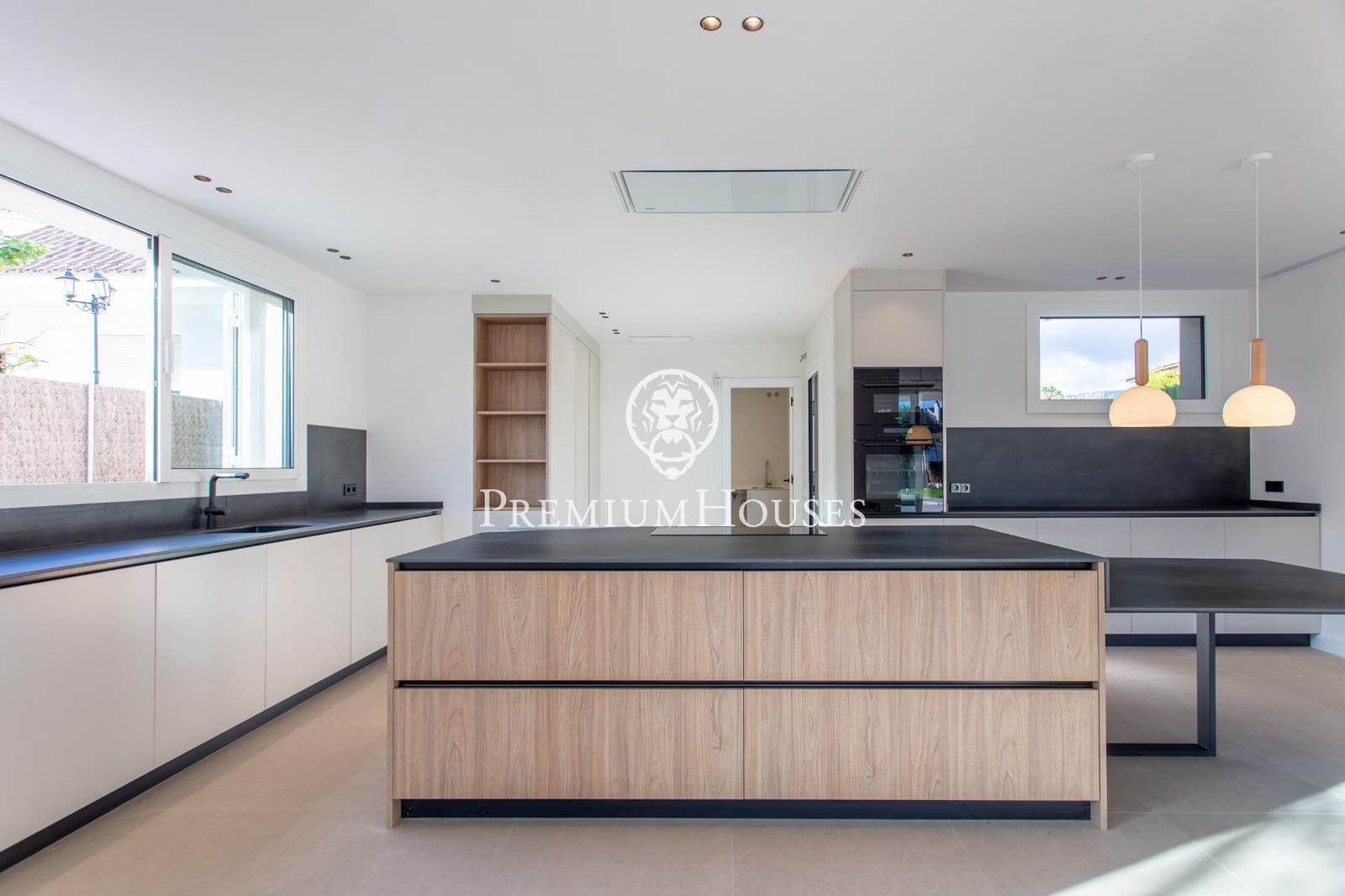 4 camera da letto Villa da affittare in Sant Andreu de Llavaneres con piscina garage - 5.800 € (Rif: 9518990)