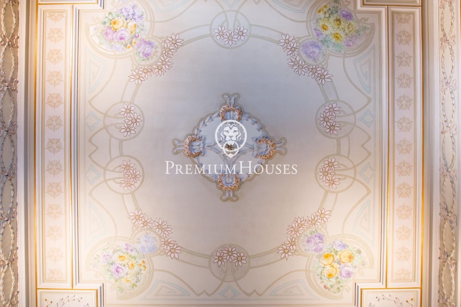 5 slaapkamer Huis te koop in Arenys de Mar met garage - € 1.150.000 (Ref: 9518992)