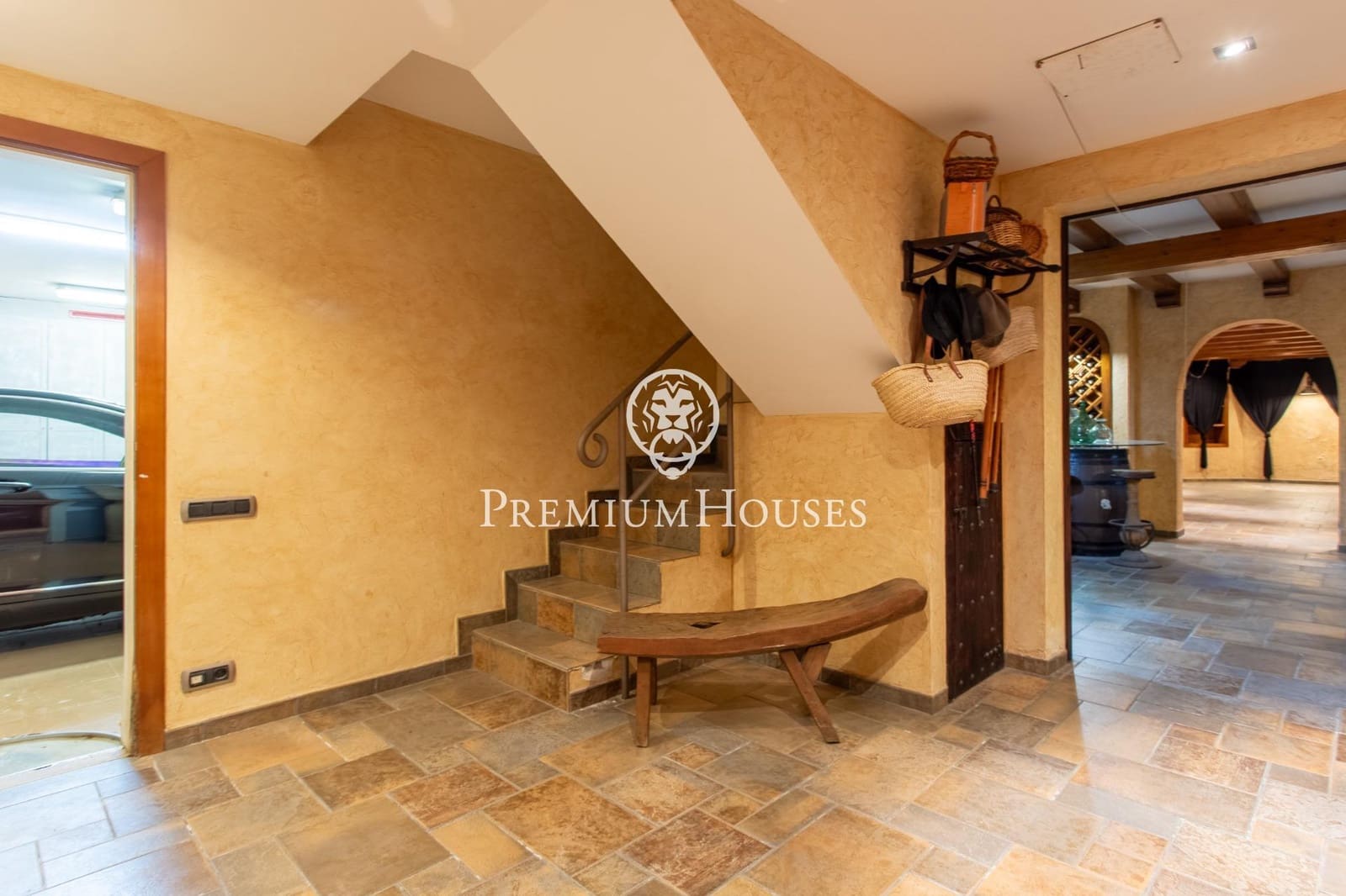 5 Zimmer Villa zu verkaufen in Alella mit Pool Garage - 2.200.000 € (Ref: 9524547)