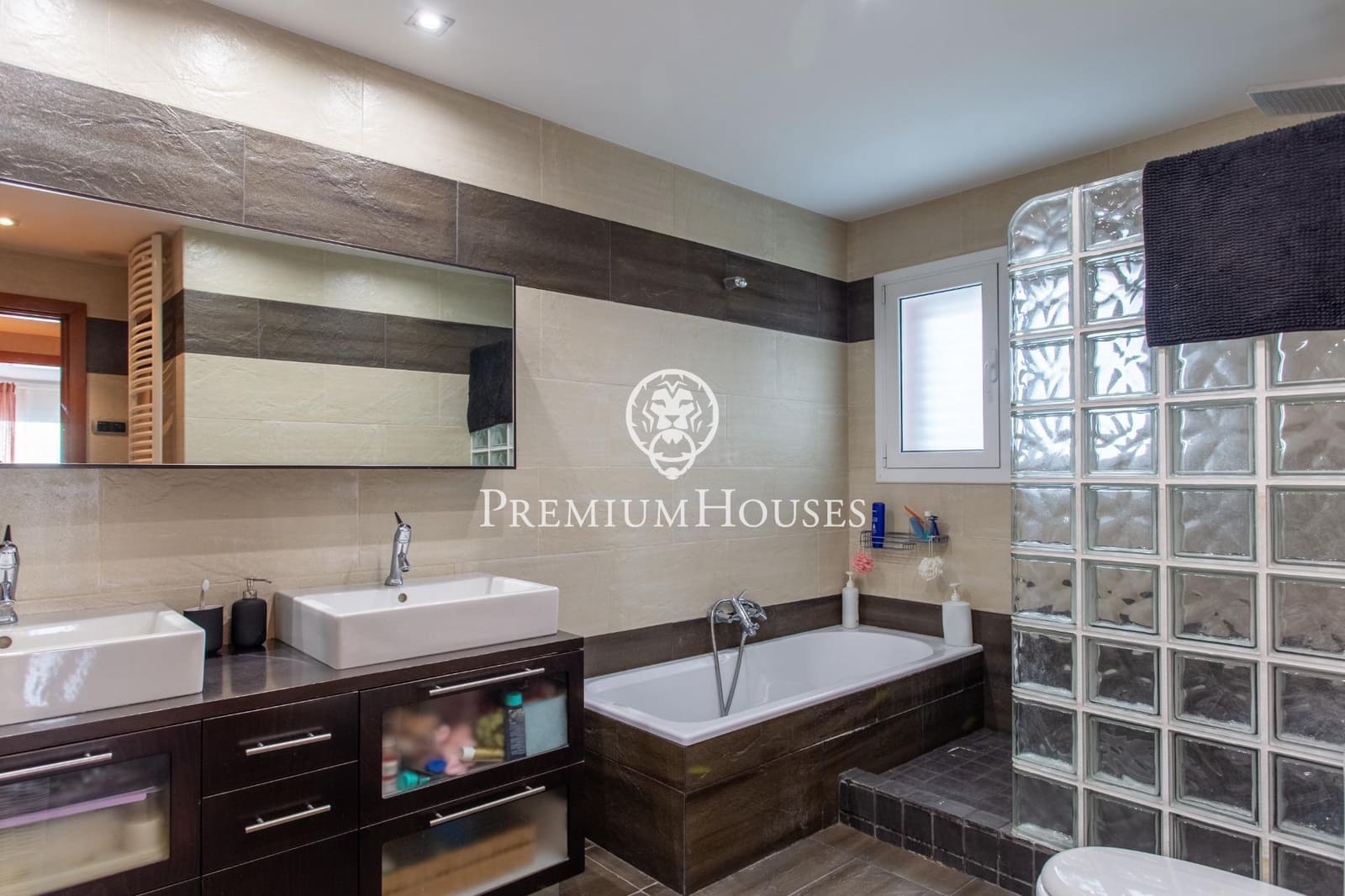 5 Zimmer Villa zu verkaufen in Alella mit Pool Garage - 2.200.000 € (Ref: 9524547)