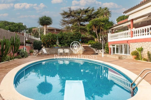 5 Zimmer Villa zu verkaufen in Alella mit Pool Garage - 2.200.000 € (Ref: 9524547)