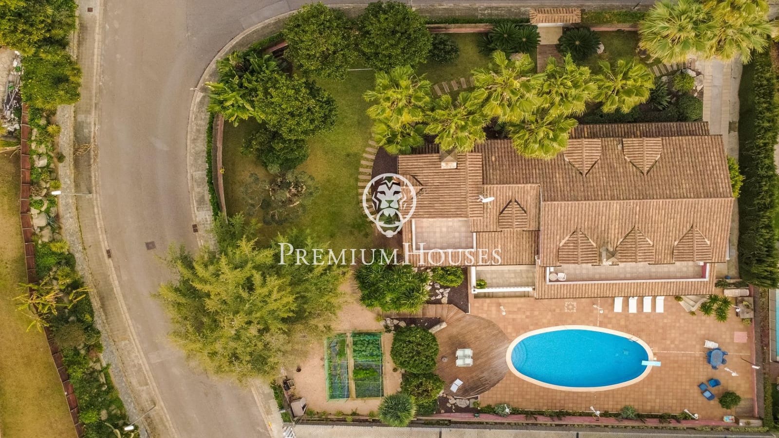 5 Zimmer Villa zu verkaufen in Alella mit Pool Garage - 2.200.000 € (Ref: 9524547)