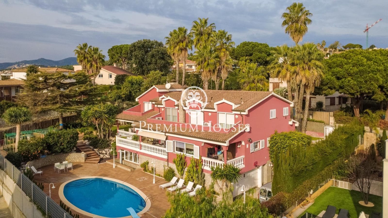 5 soveværelse Villa til salg i Alella med swimmingpool garage - € 2.200.000 (Ref: 9524547)