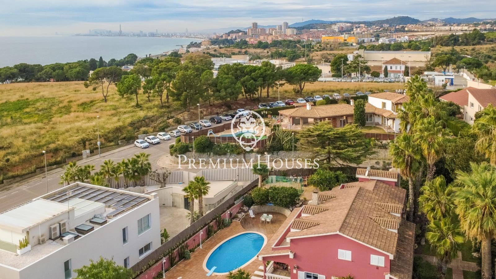 5 soveværelse Villa til salg i Alella med swimmingpool garage - € 2.200.000 (Ref: 9524547)