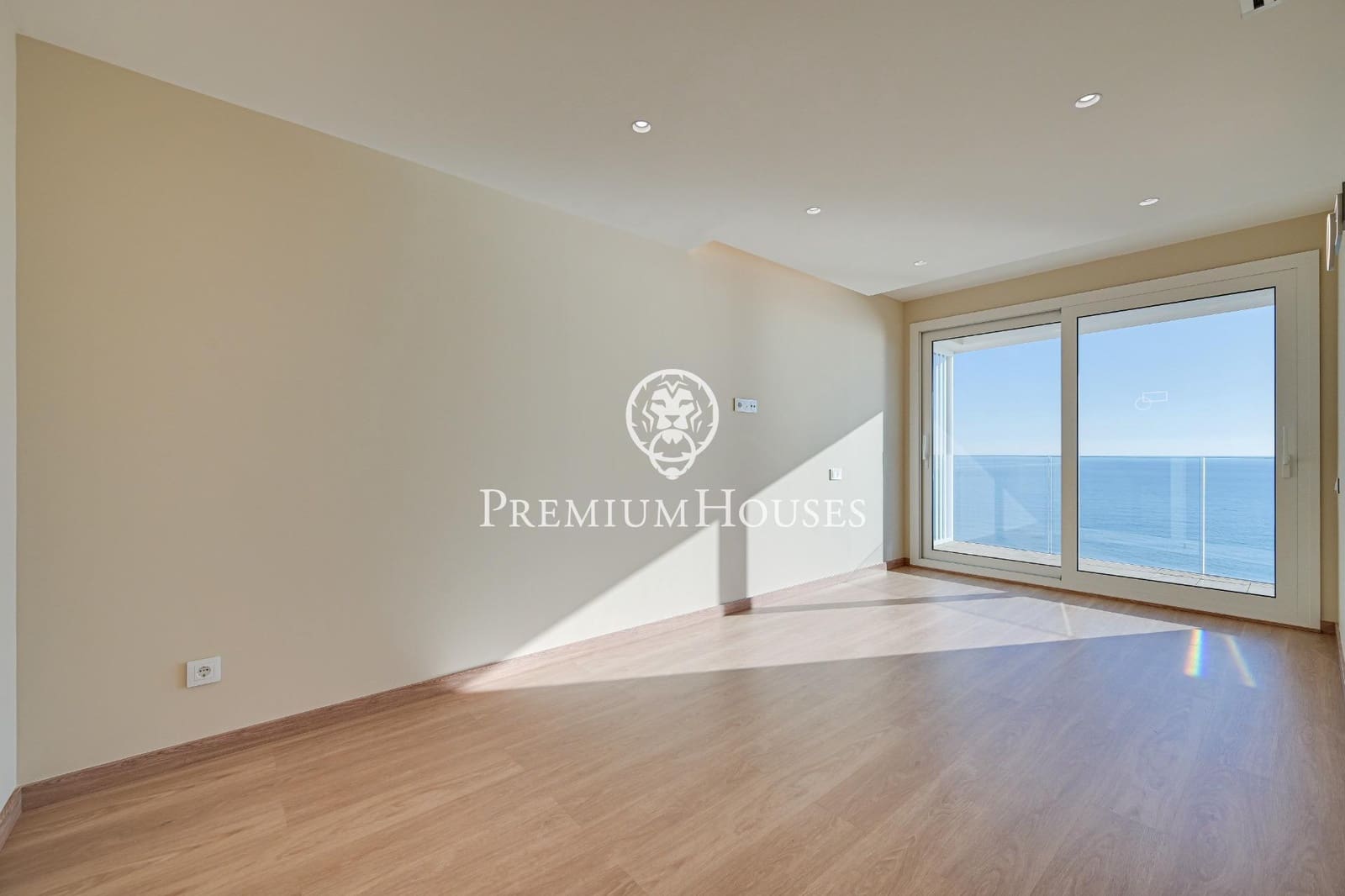 4 bedroom Villa for sale in Arenys de Mar with pool garage - € 3,000,000 (Ref: 9530519)