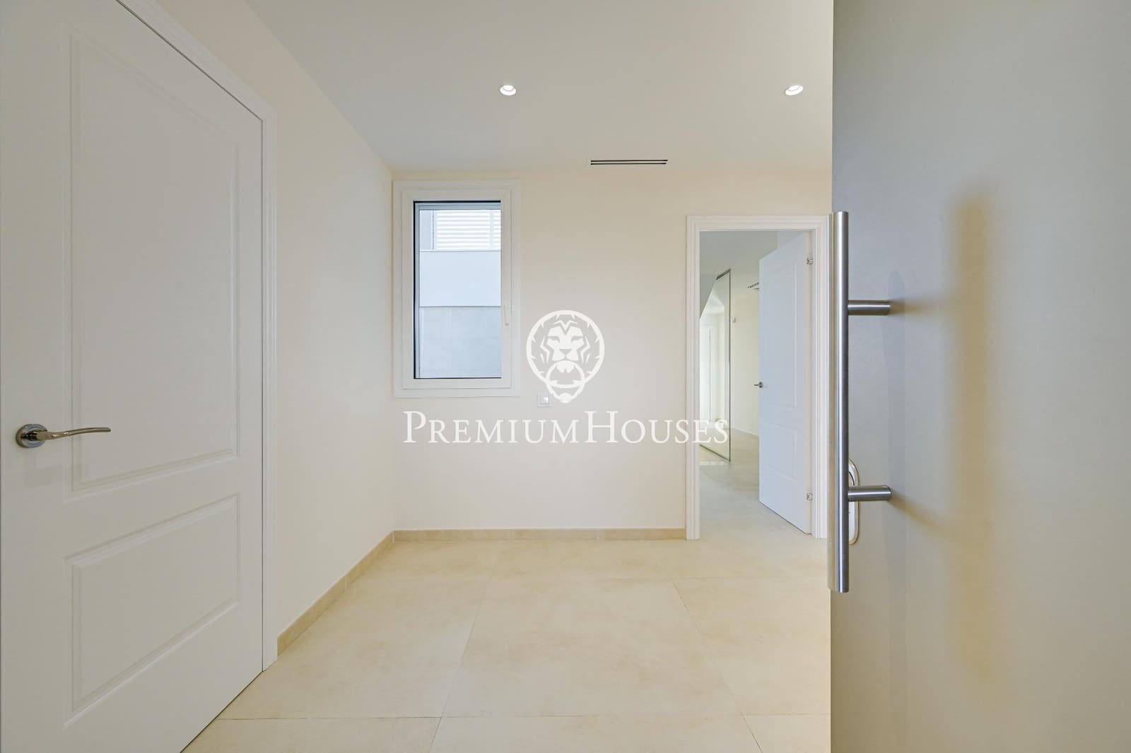 4 bedroom Villa for sale in Arenys de Mar with pool garage - € 3,000,000 (Ref: 9530519)