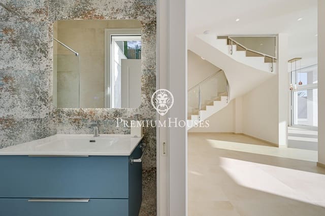 4 soveværelse Villa til salg i Arenys de Mar med swimmingpool garage - € 3.000.000 (Ref: 9530519)