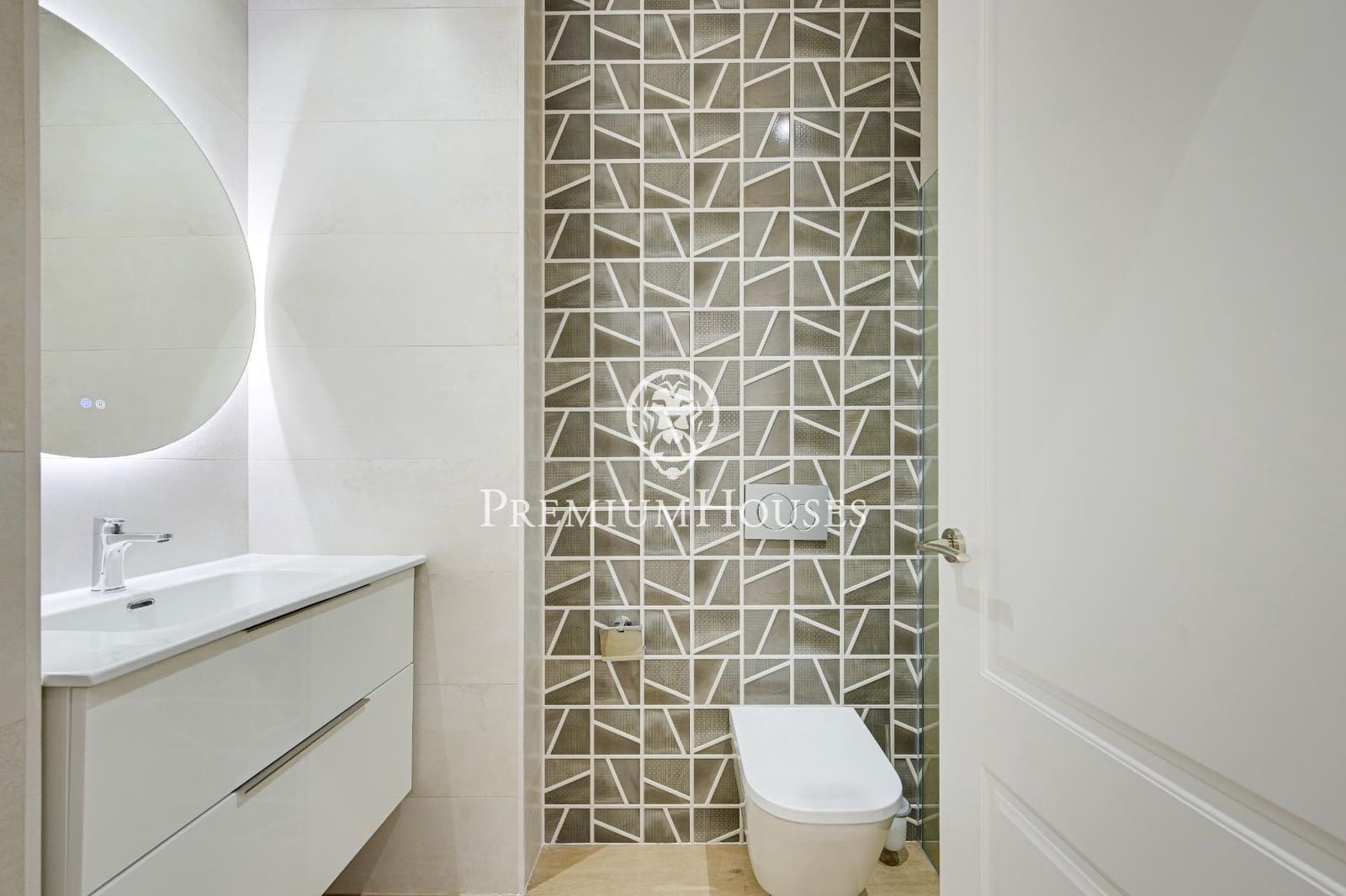 4 bedroom Villa for sale in Arenys de Mar with pool garage - € 3,000,000 (Ref: 9530519)