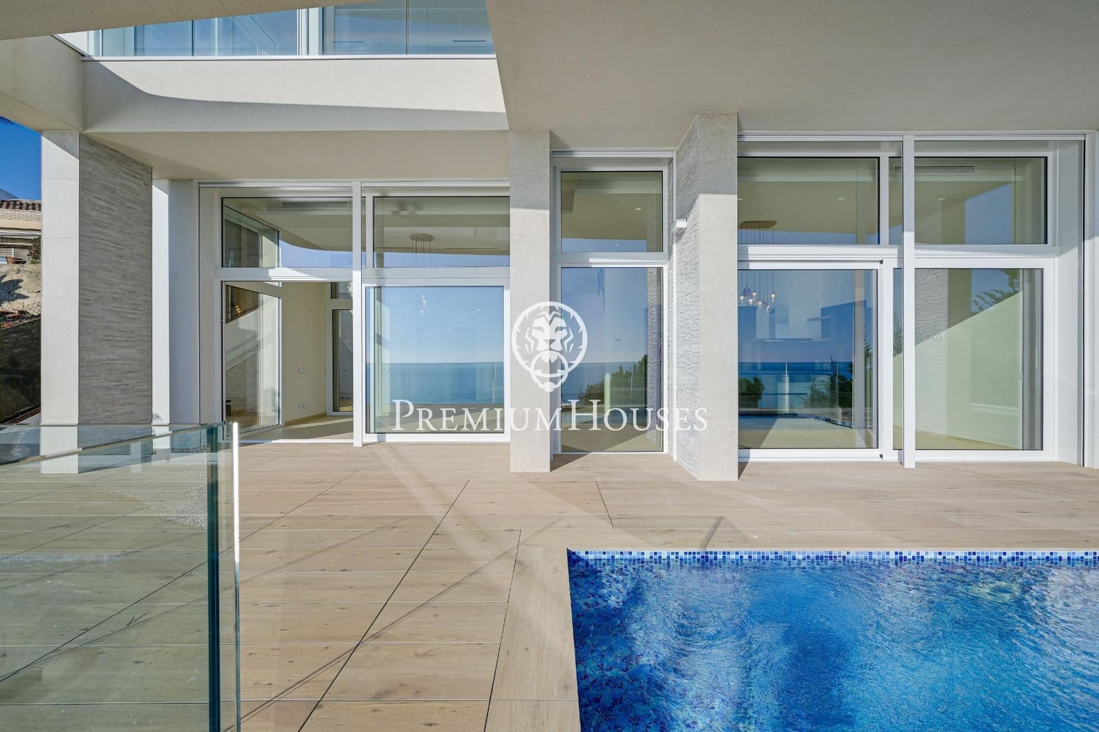 4 bedroom Villa for sale in Arenys de Mar with pool garage - € 3,000,000 (Ref: 9530519)