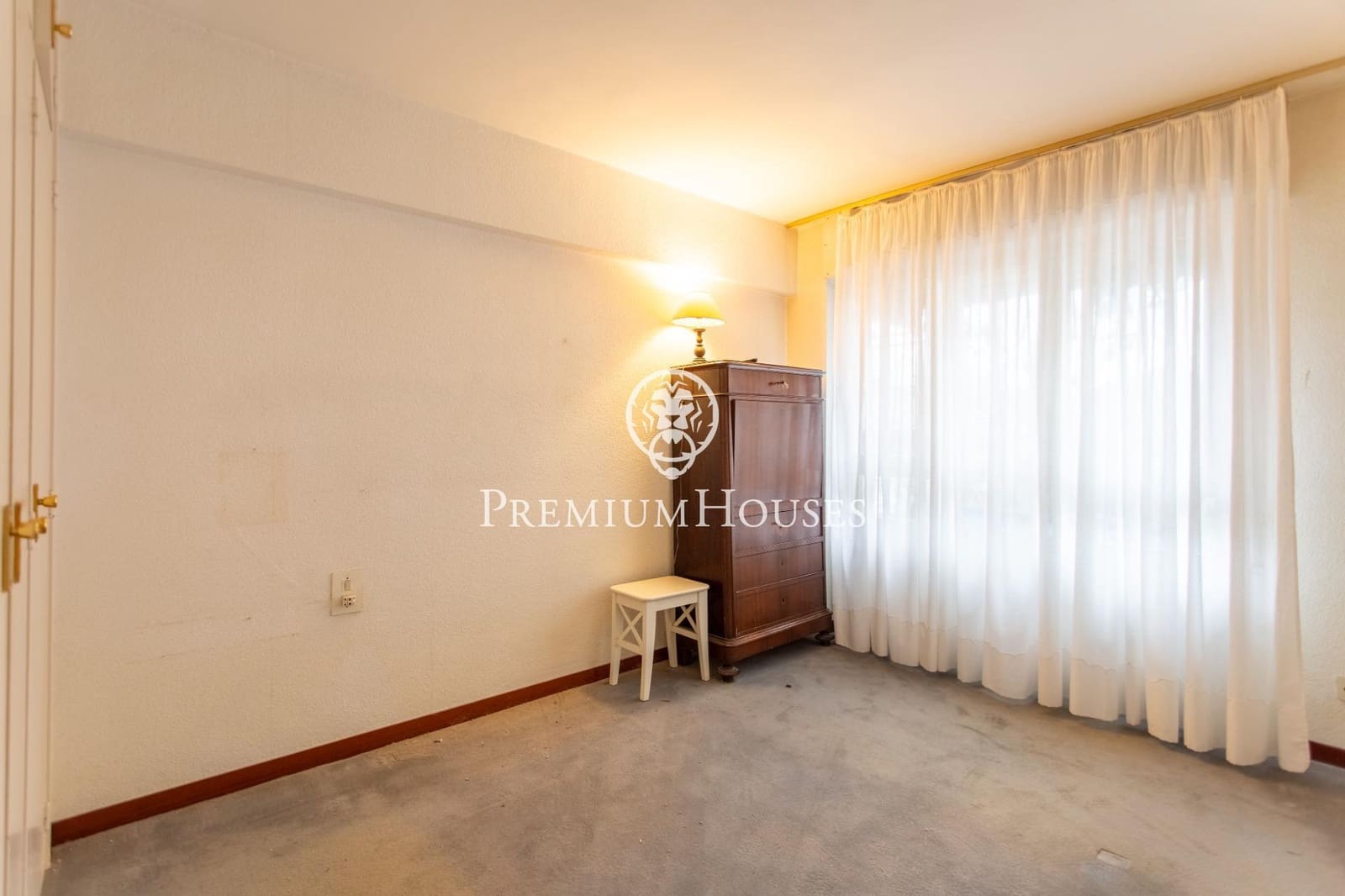 3 makuuhuone Asunto myytävänä paikassa El Masnou mukana uima-altaan 
autotalli - 430 000 € (Ref: 9548177)