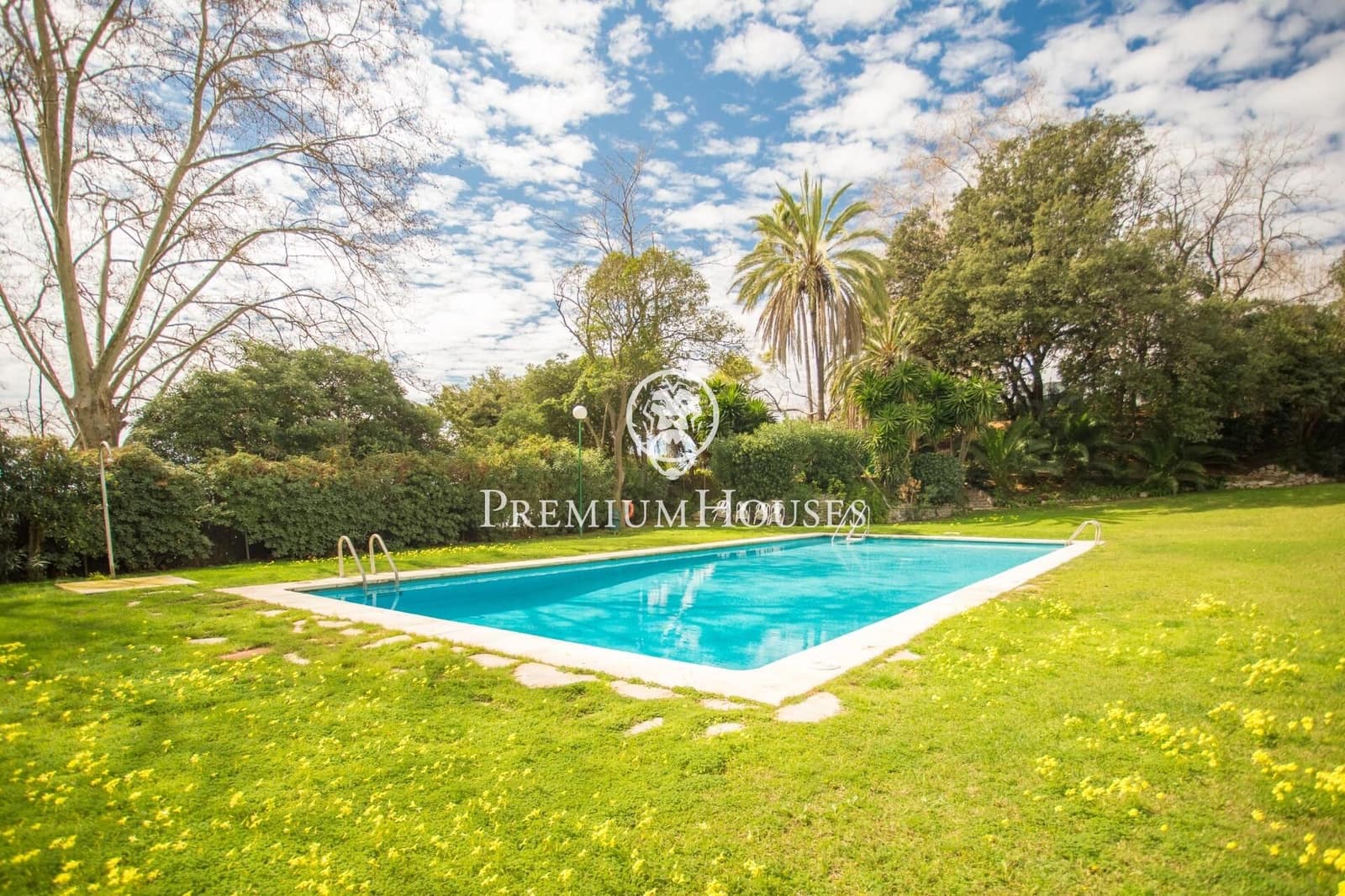 3 makuuhuone Asunto myytävänä paikassa El Masnou mukana uima-altaan 
autotalli - 430 000 € (Ref: 9548177)