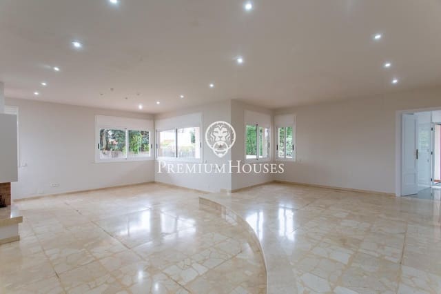 4 bedroom Villa for sale in Alella with pool garage - € 1,720,000 (Ref: 9548180)