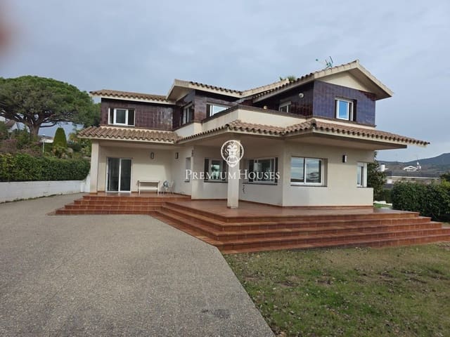 4 Zimmer Villa zu verkaufen in Alella mit Pool Garage - 1.720.000 € (Ref: 9548180)