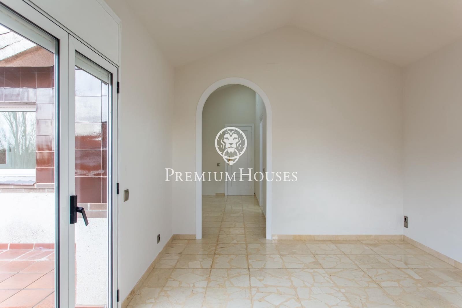 4 Zimmer Villa zu verkaufen in Alella mit Pool Garage - 1.720.000 € (Ref: 9548180)