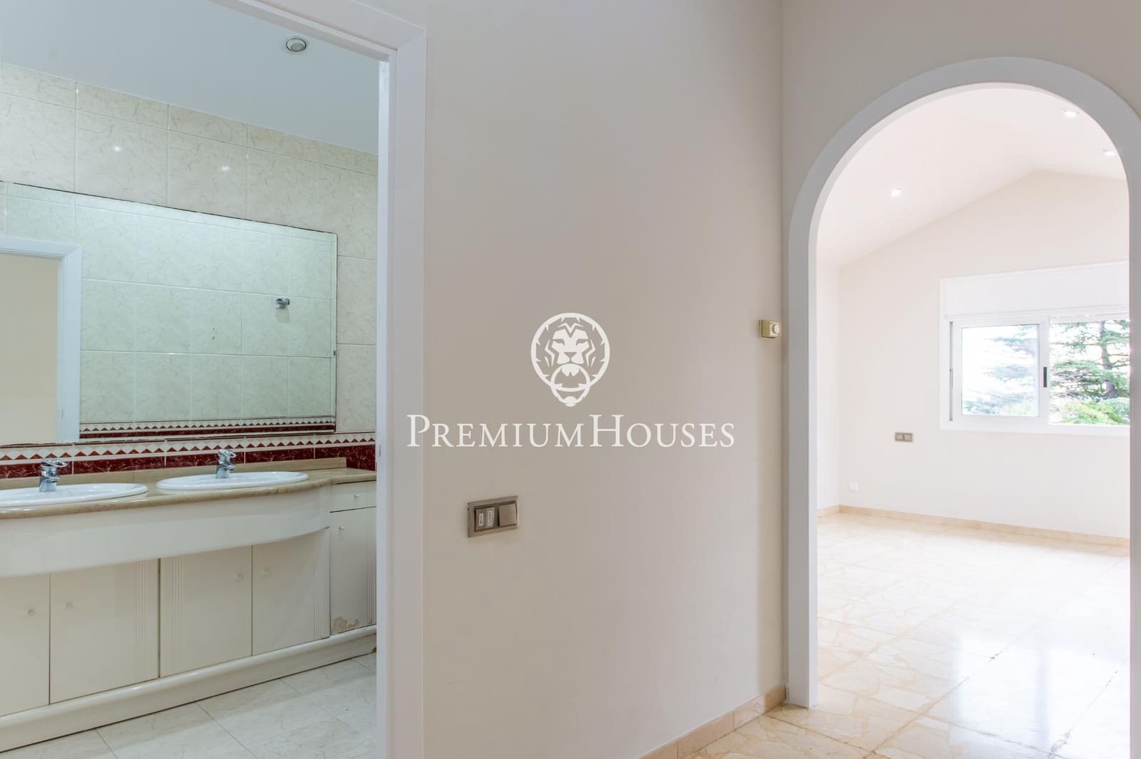 4 Zimmer Villa zu verkaufen in Alella mit Pool Garage - 1.720.000 € (Ref: 9548180)