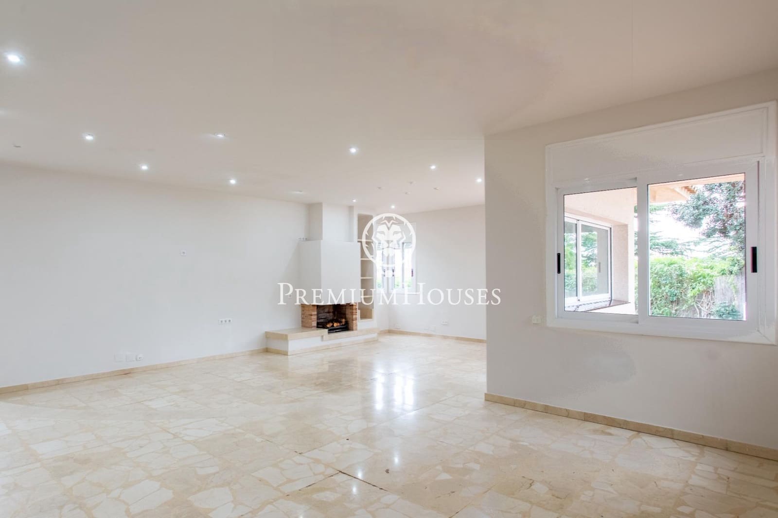 4 Zimmer Villa zu verkaufen in Alella mit Pool Garage - 1.720.000 € (Ref: 9548180)