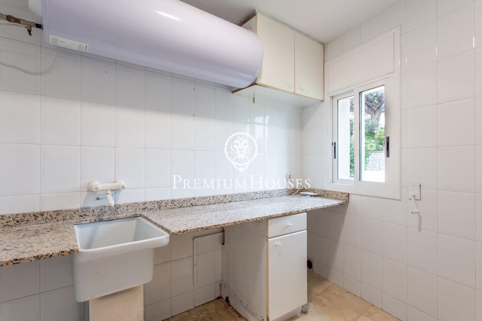 4 Zimmer Villa zu verkaufen in Alella mit Pool Garage - 1.720.000 € (Ref: 9548180)