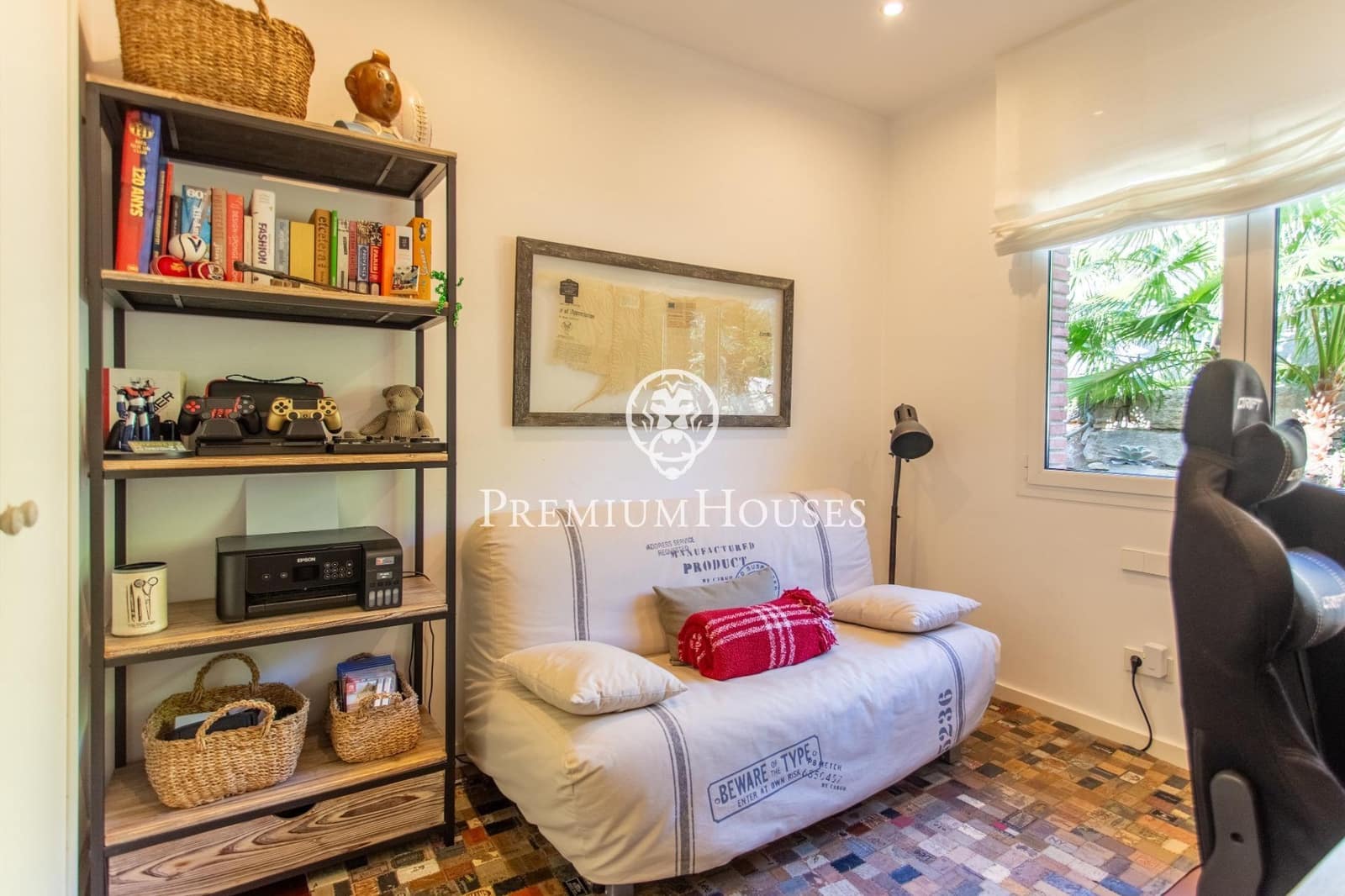 4 soveværelse Villa til salg i Sant Vicenc de Montalt med swimmingpool garage - € 1.290.000 (Ref: 9582933)