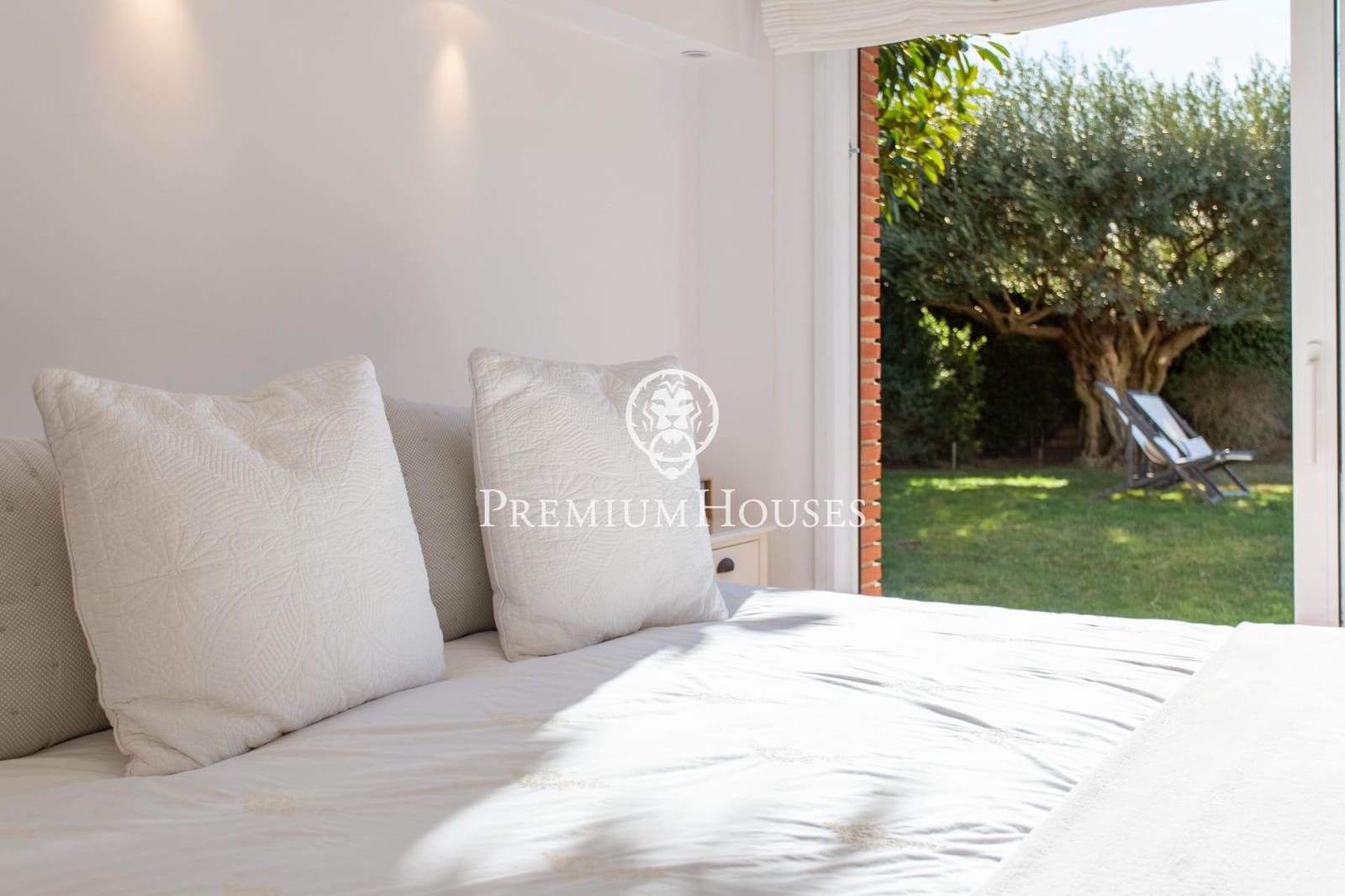 4 soveværelse Villa til salg i Sant Vicenc de Montalt med swimmingpool garage - € 1.225.000 (Ref: 9582933)